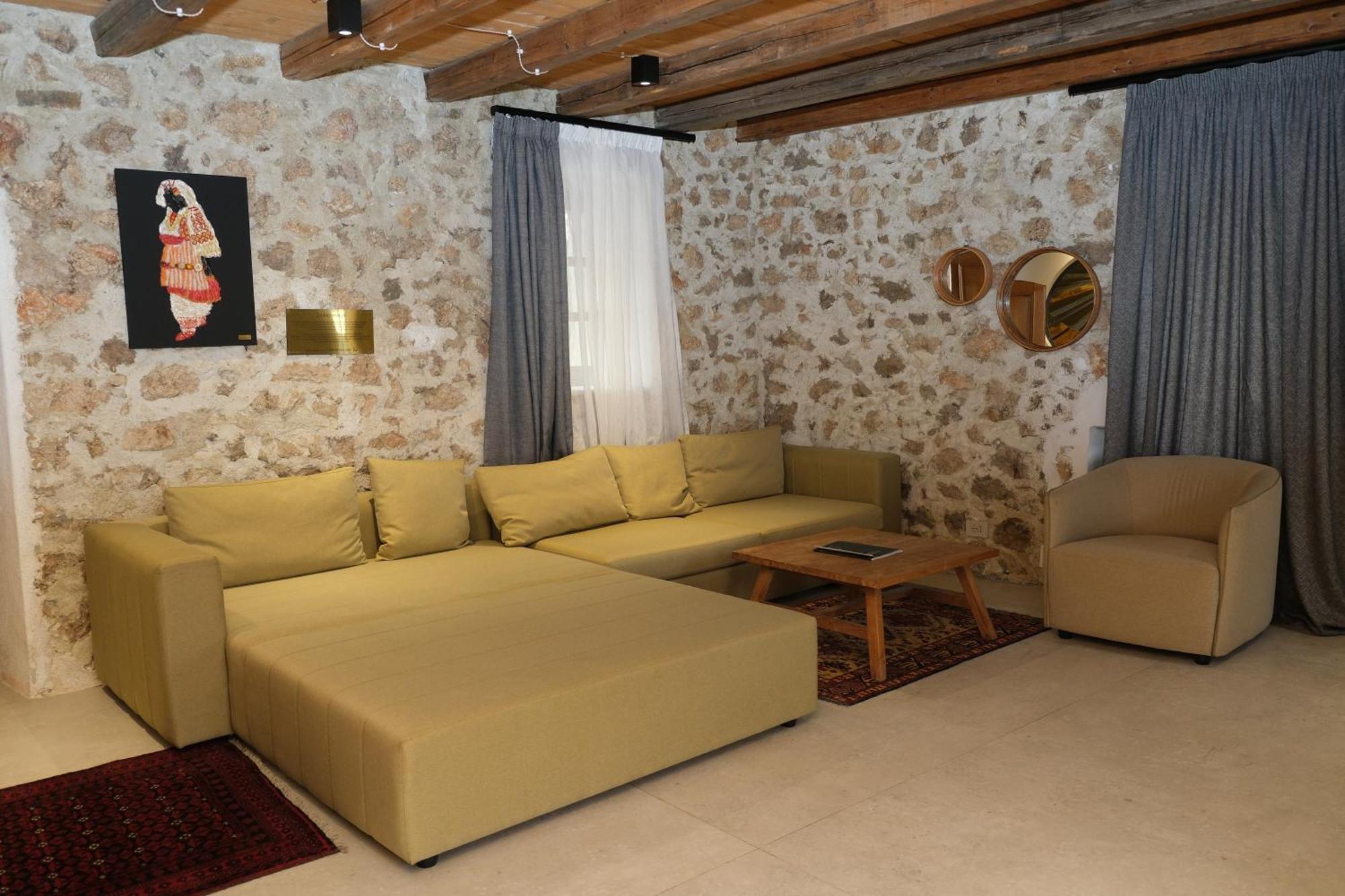 Zoe Hora Hotel Dhermi Exterior photo
